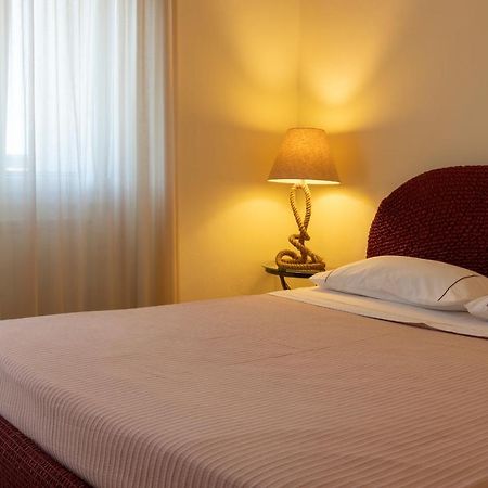 Dal Sandro B&B Портоферрайо Екстер'єр фото